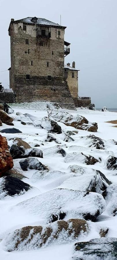 Ξενώνας Φωτεινη Ouranoupoli Exterior foto