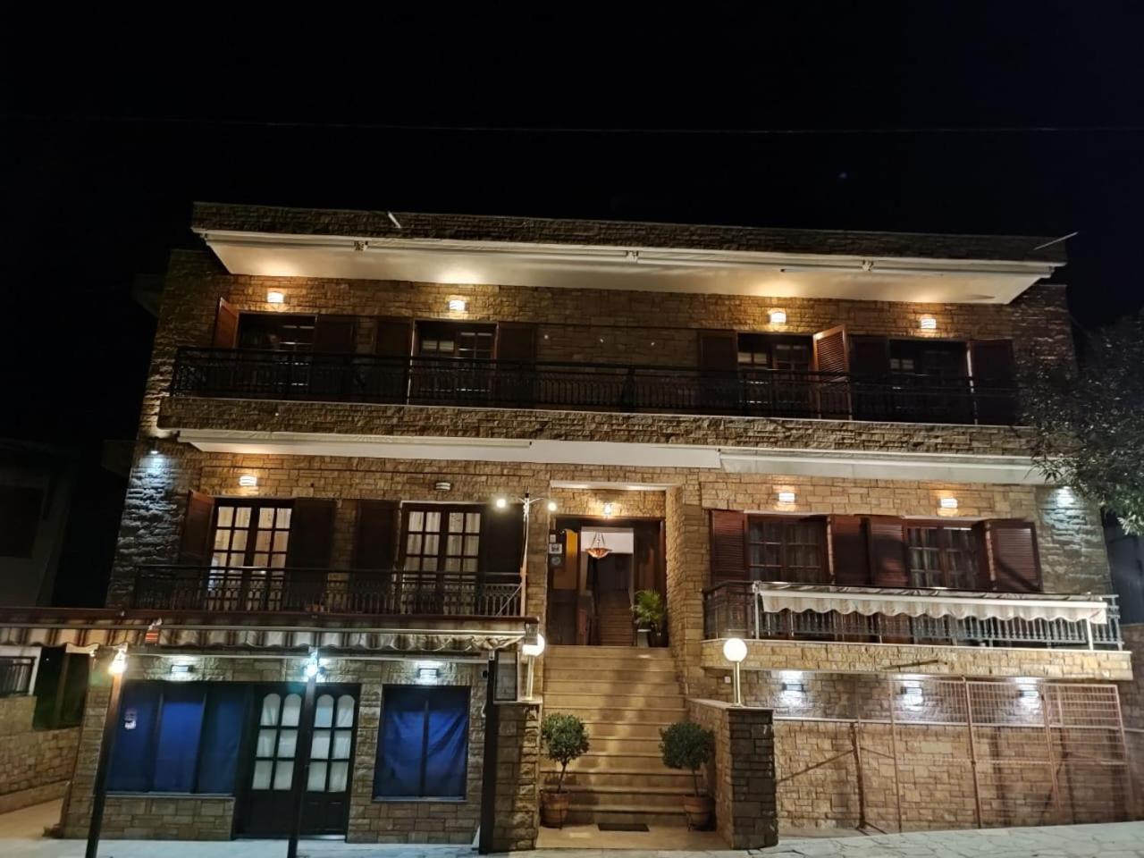 Ξενώνας Φωτεινη Ouranoupoli Exterior foto